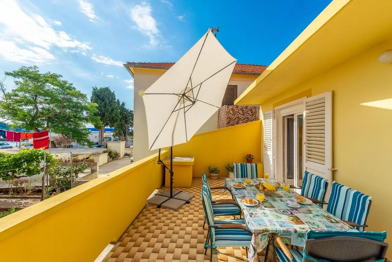 Little House By The Sea Villa Preko Croatia