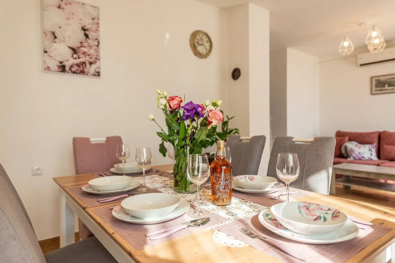 Holiday home Little House By The Sea Villa Preko